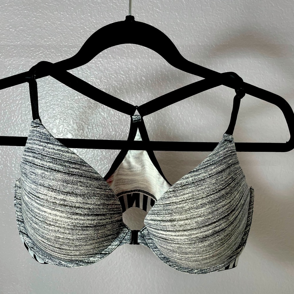 Pink Victoria’s Secret push up front close bra sz 36D